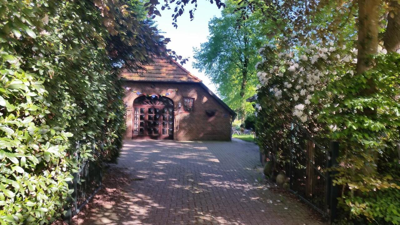 Ferienwohnung Gartenblick Westerstede Buitenkant foto