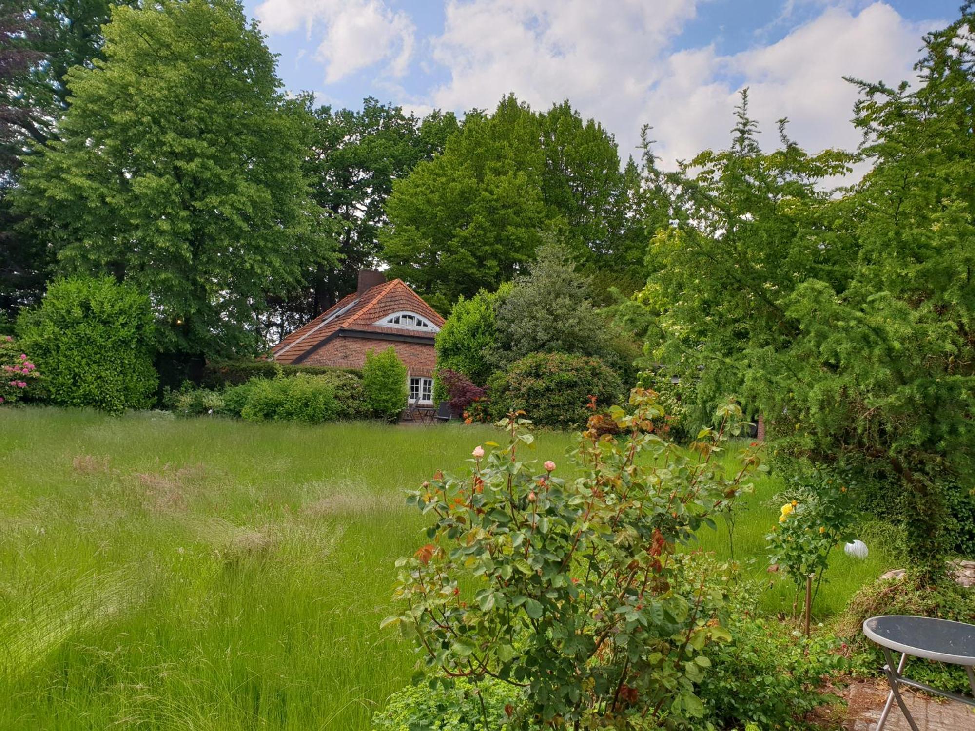 Ferienwohnung Gartenblick Westerstede Buitenkant foto